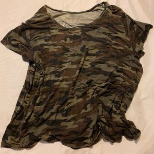 Rue 21 Camo T-Shirt 2X